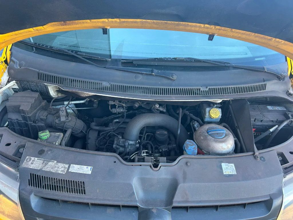 Volkswagen Transporter Kombi