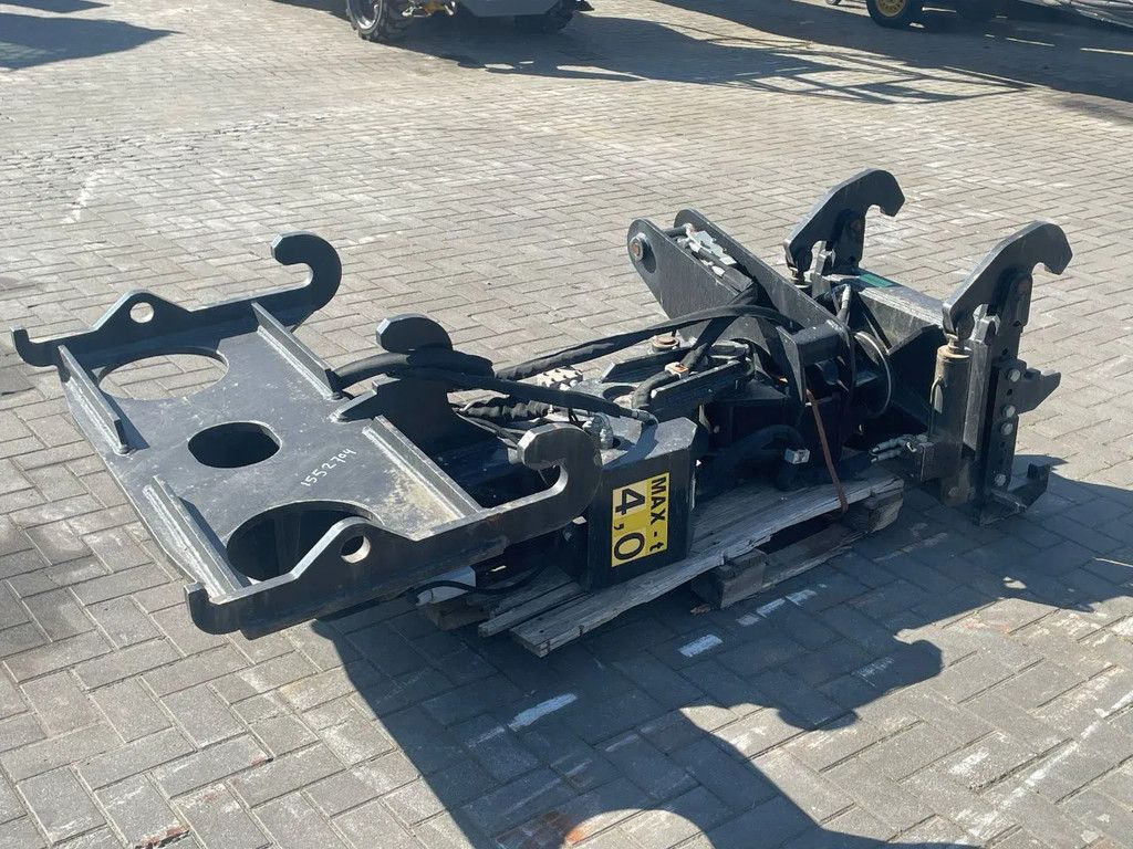 Dieci BUD7028 | CENTERING HANDLER | RIB HANDELING CLAMP | TUNNEL