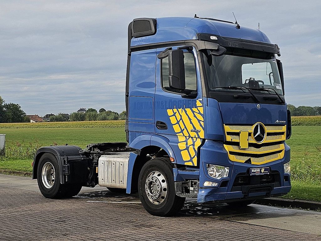 MERCEDES-BENZ ACTROS 1843 LS