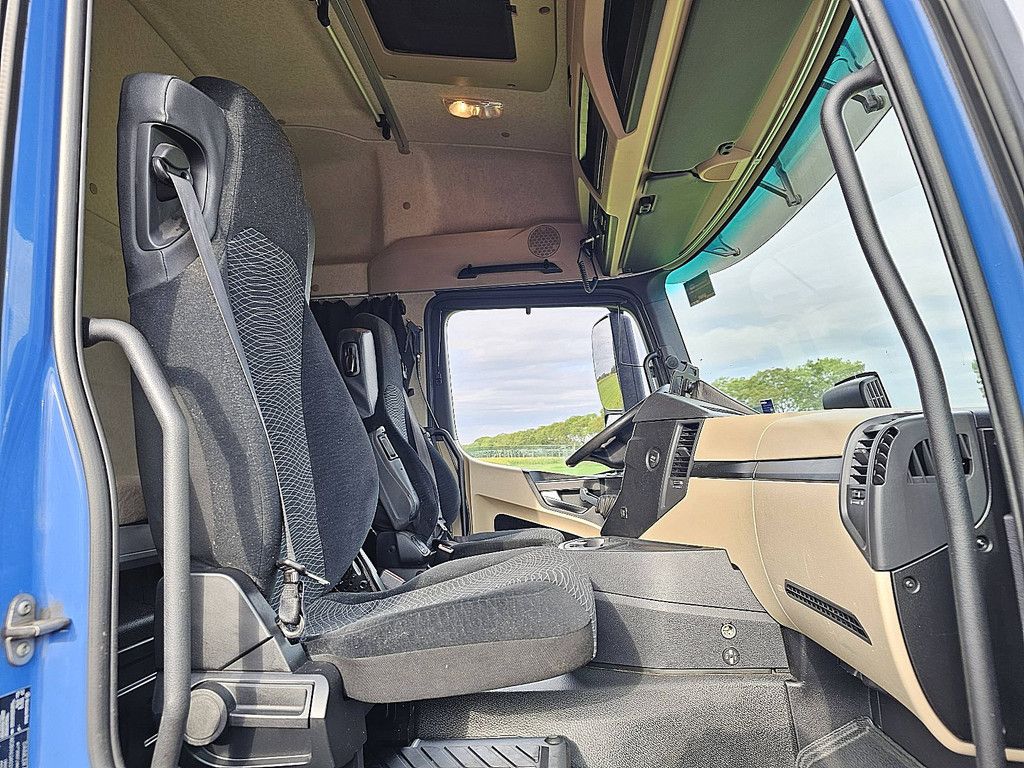 MERCEDES-BENZ ACTROS 1843 LS