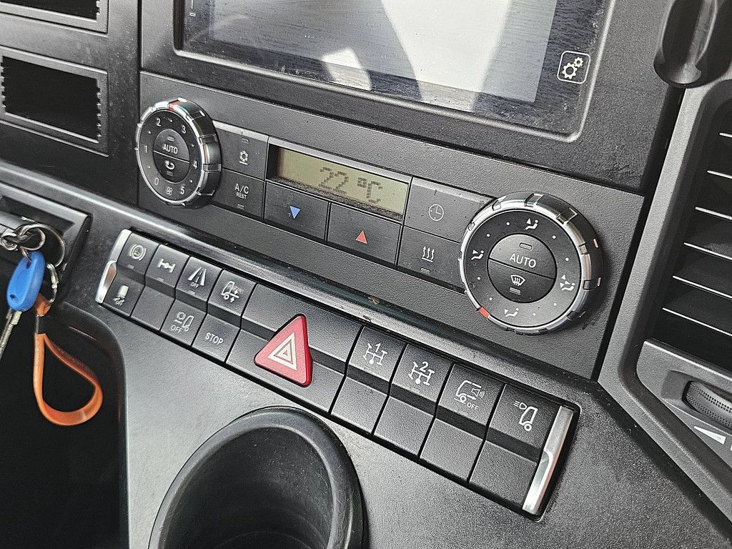 MERCEDES-BENZ ACTROS 1843 LS