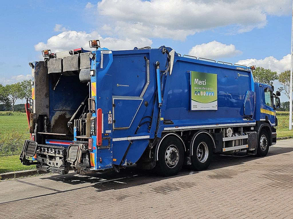 SCANIA P320