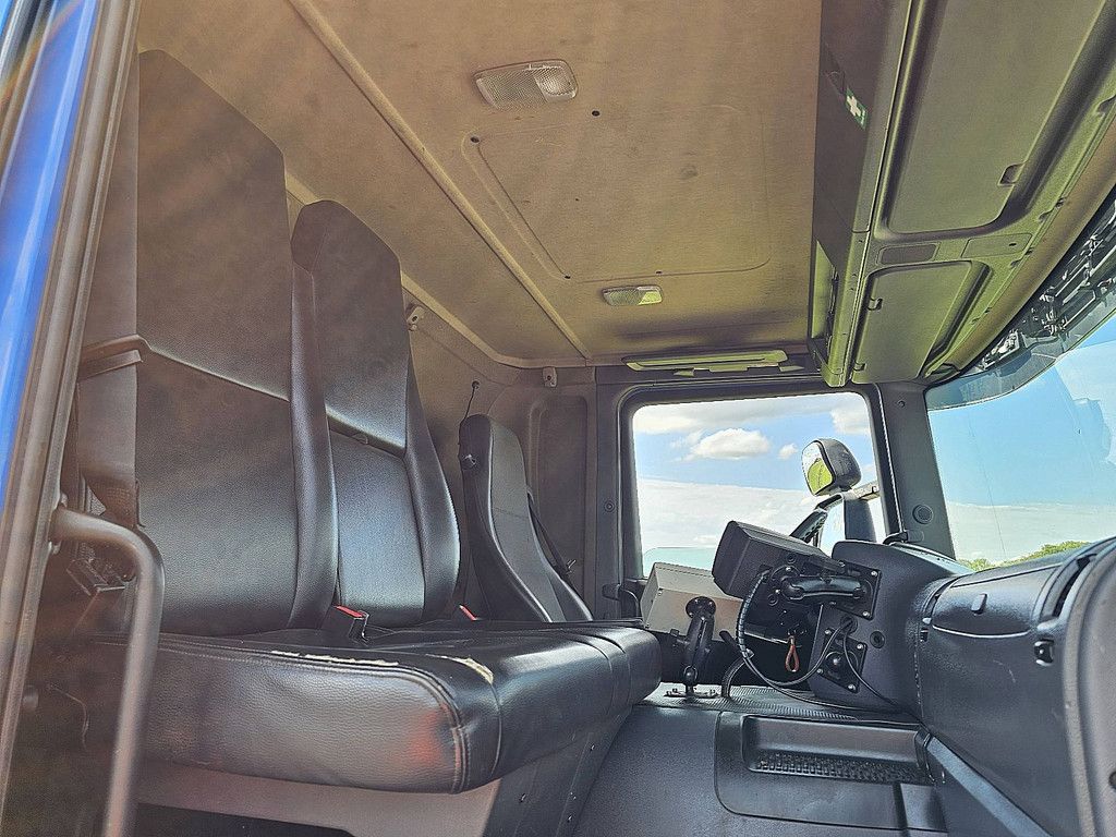 SCANIA P320