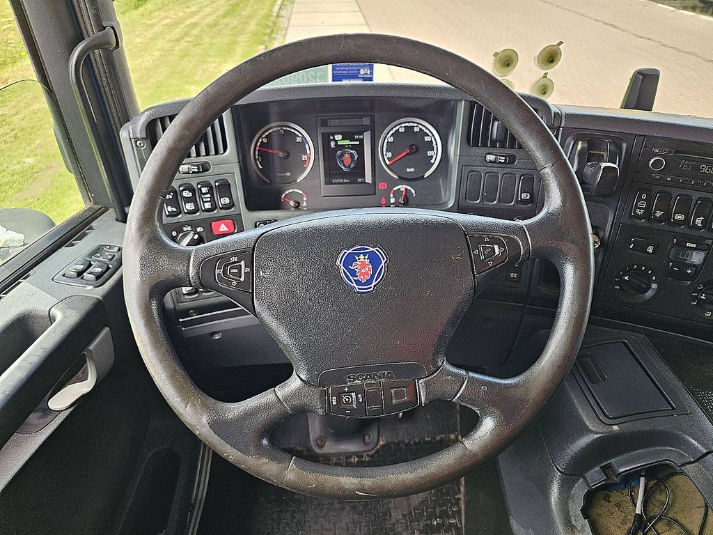 SCANIA P320
