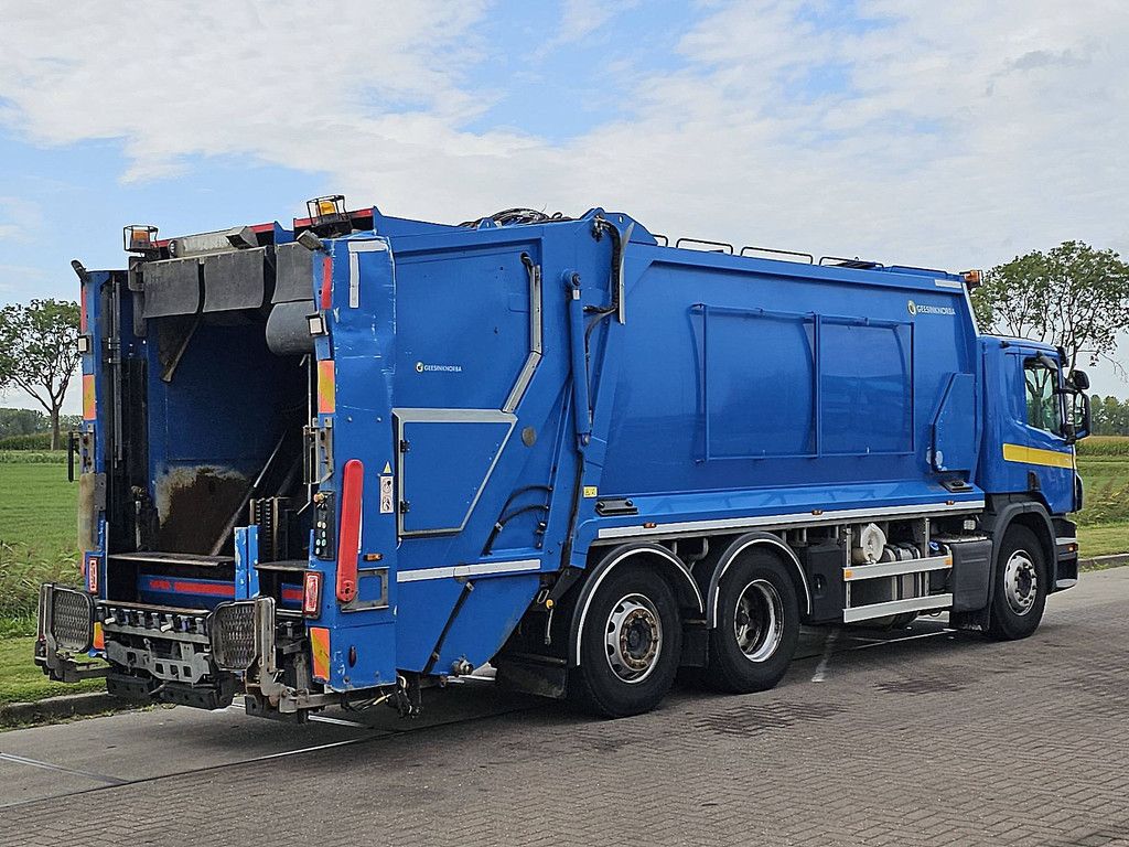 SCANIA P320
