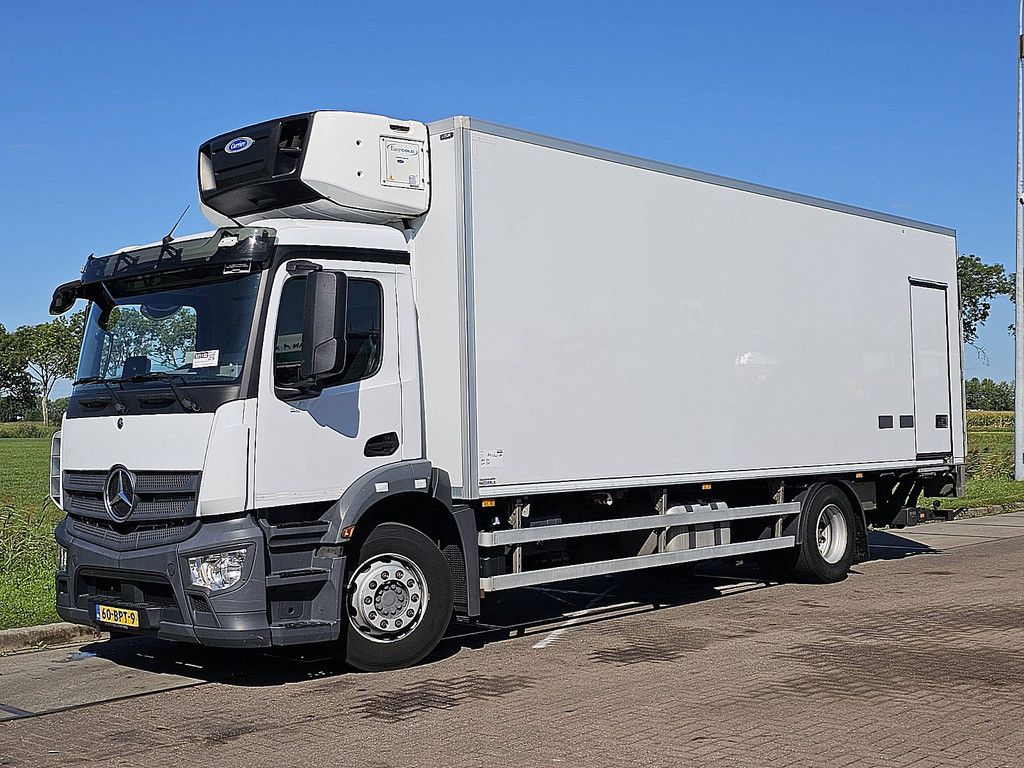 MERCEDES-BENZ ACTROS 1924 L carrier 1250 mt lift