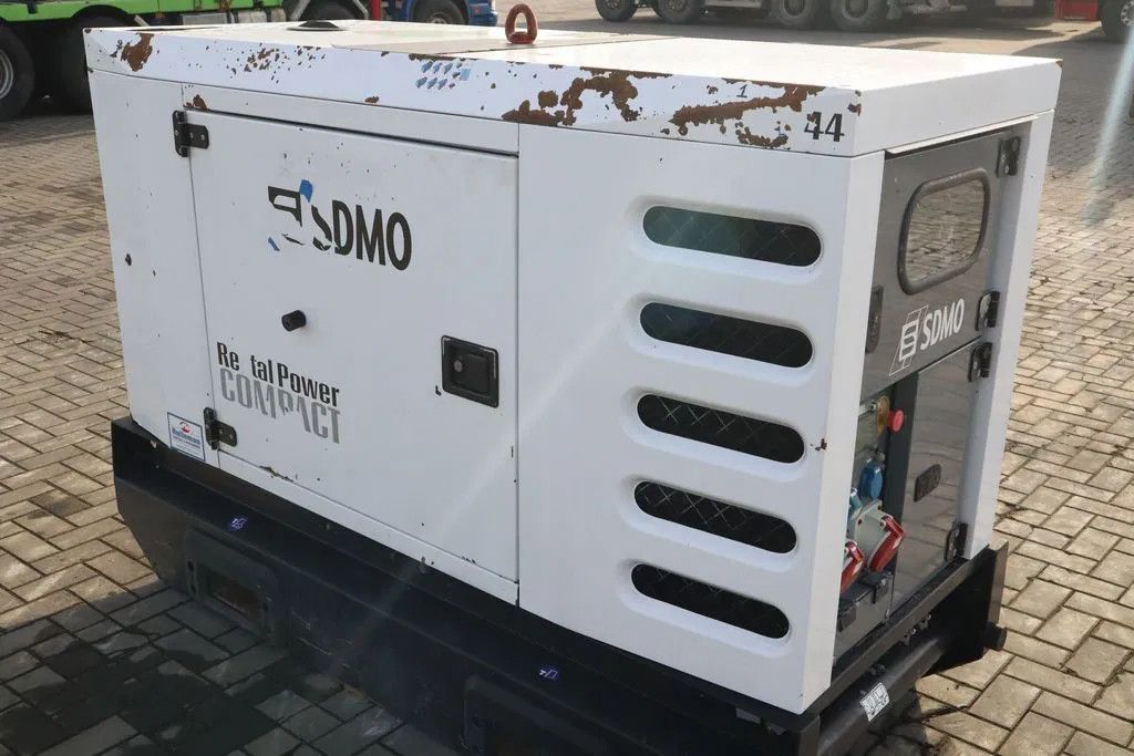 SDMO R44C3 | 44 KVA | GOOD WORKING