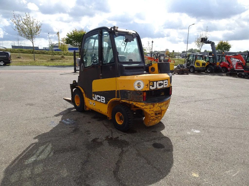 JCB TLT30