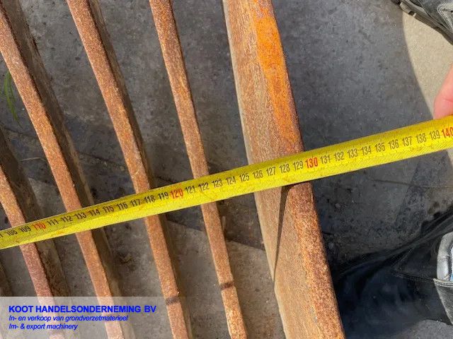 Eurosteel Puinriek+Dieplepel CW 30