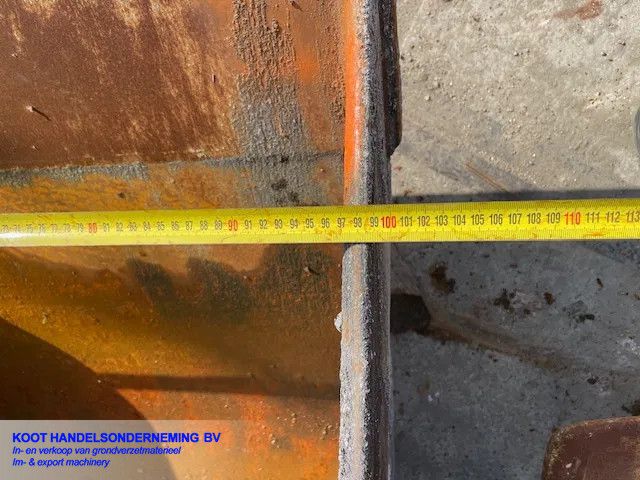 Eurosteel Puinriek+Dieplepel CW 30