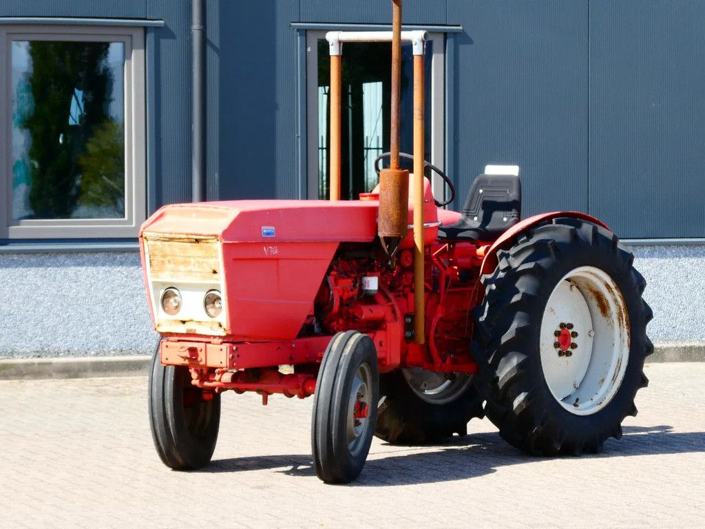 Renault Super 7 2wd / 2703 Draaiuren / Smalspoortrekker