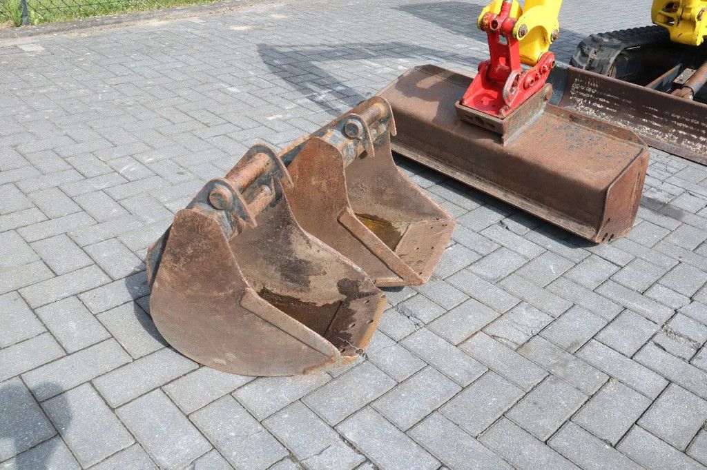Komatsu PC16 R-3HS | 3X BUCKET | QUICK COUPLER | SWING BOOM