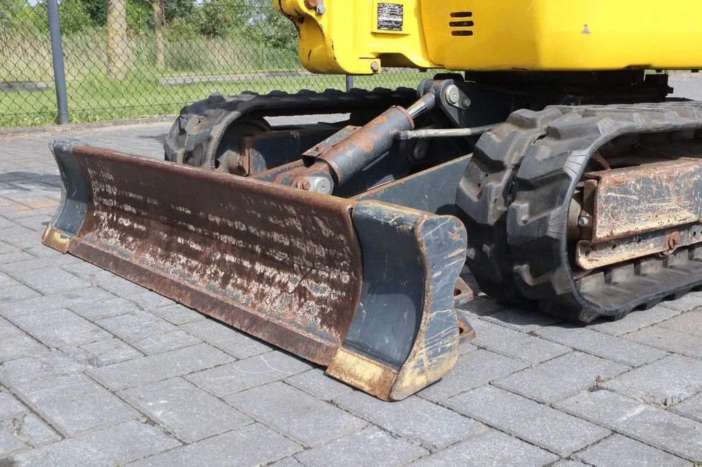 Komatsu PC16 R-3HS | 3X BUCKET | QUICK COUPLER | SWING BOOM