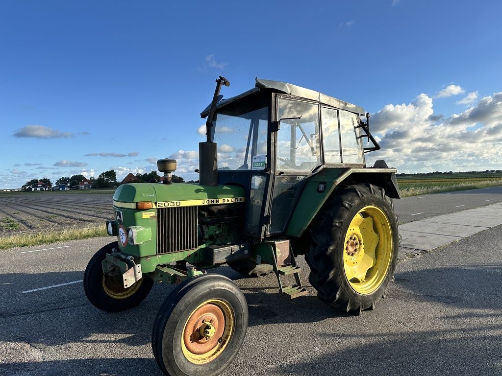 John Deere 2030