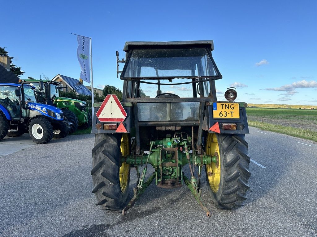 John Deere 2030