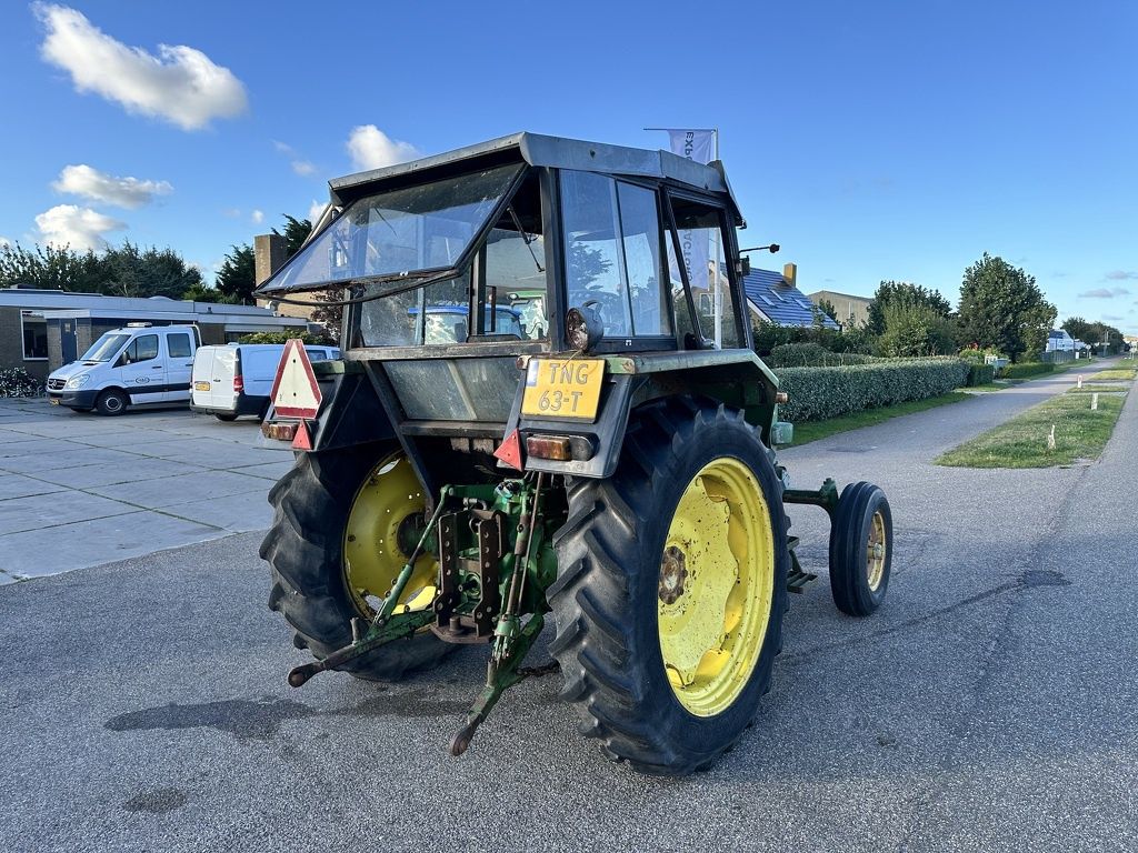 John Deere 2030