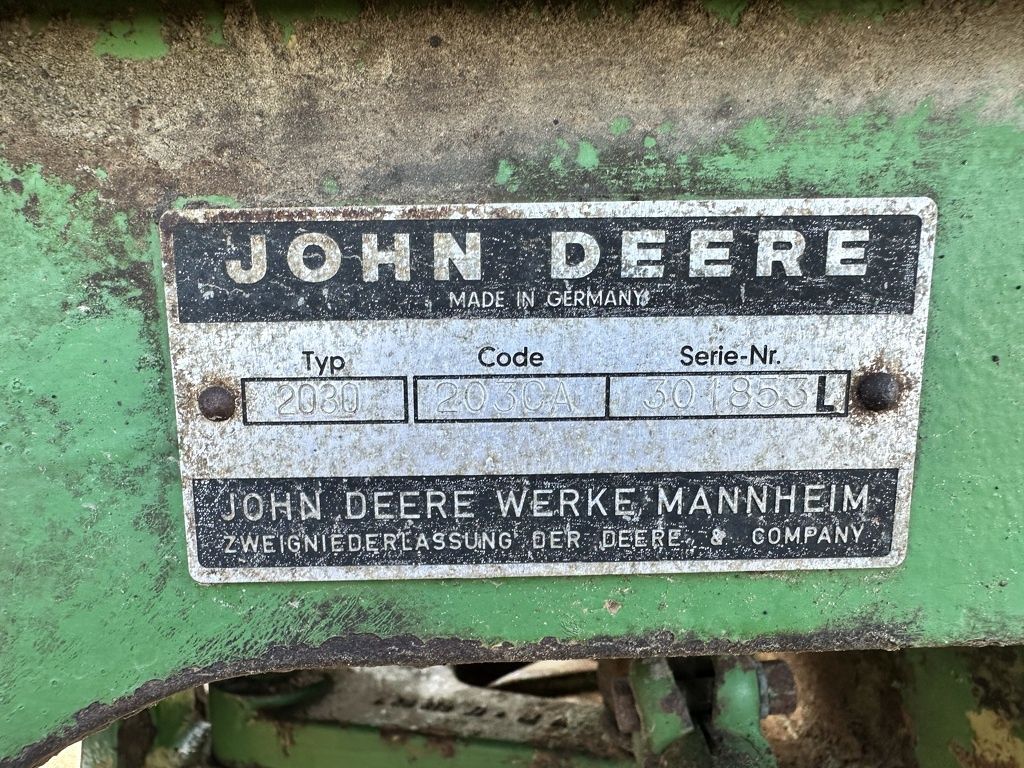 John Deere 2030