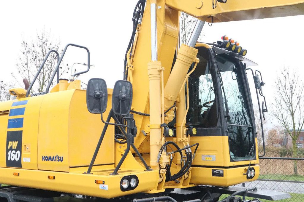 Komatsu PW 160-10 | ROTOTILT | NEW TIRES