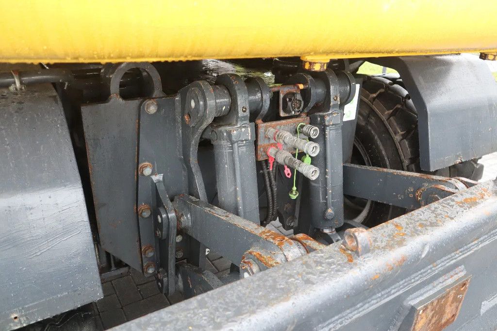 Komatsu PW 160-10 | ROTOTILT | NEW TIRES