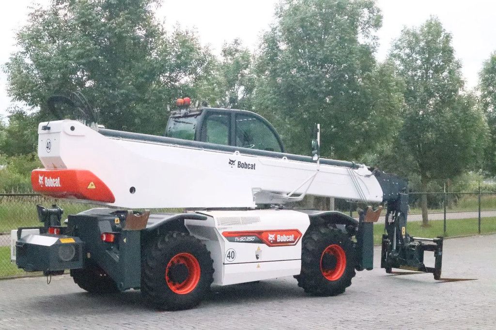 Magni RTH 5.25 | JIB WINCH | FORKS | ELECTRICALLY OPERABLE 380V