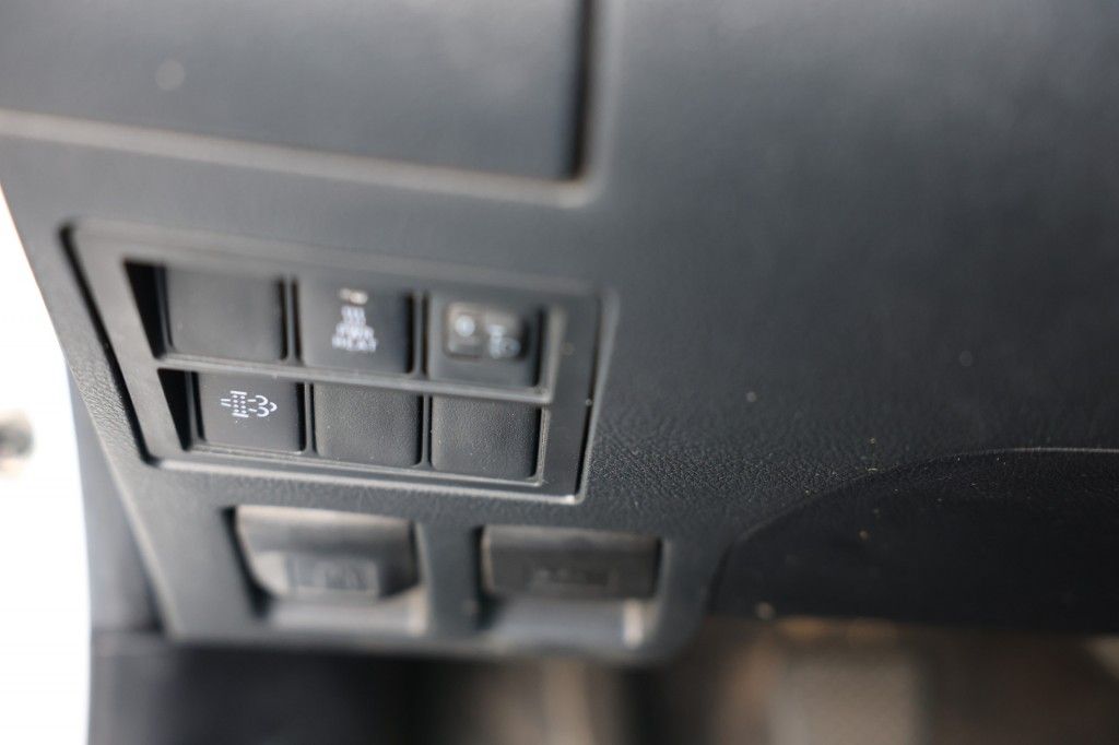 Toyota Hilux 2.4 D-4D ENKEL CABIN 4WD VAN