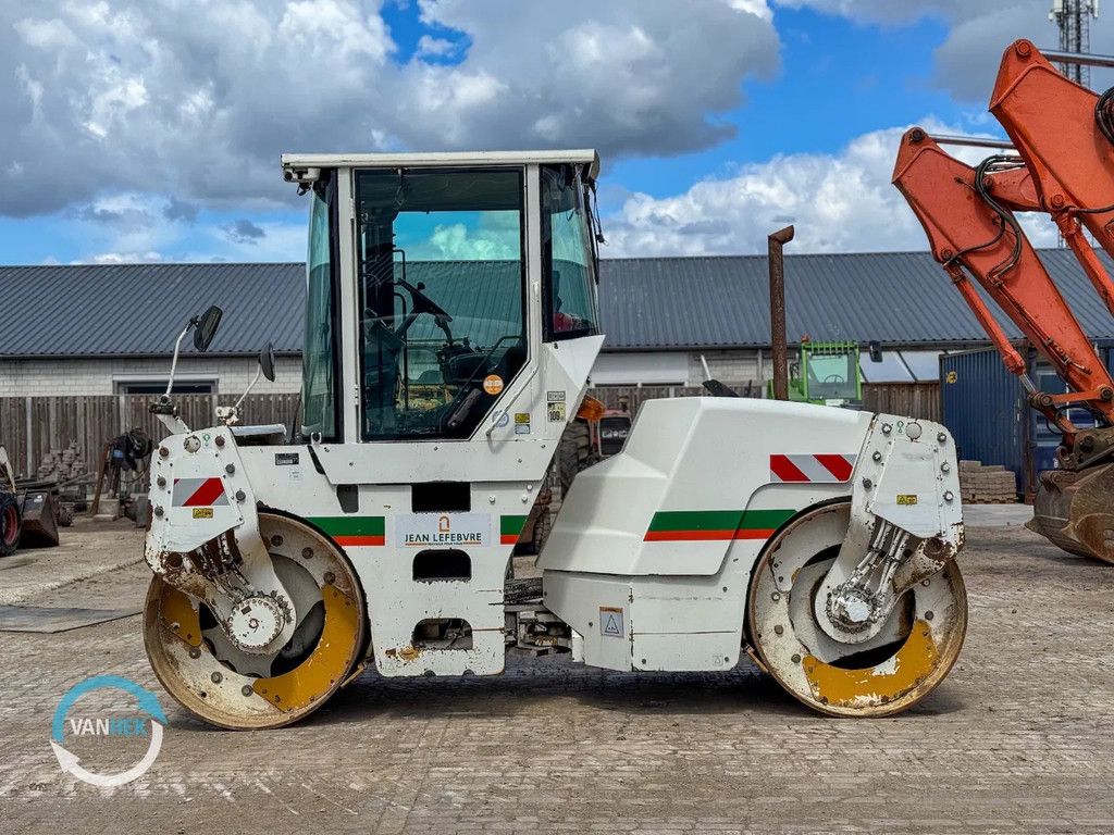 Caterpillar CB434D