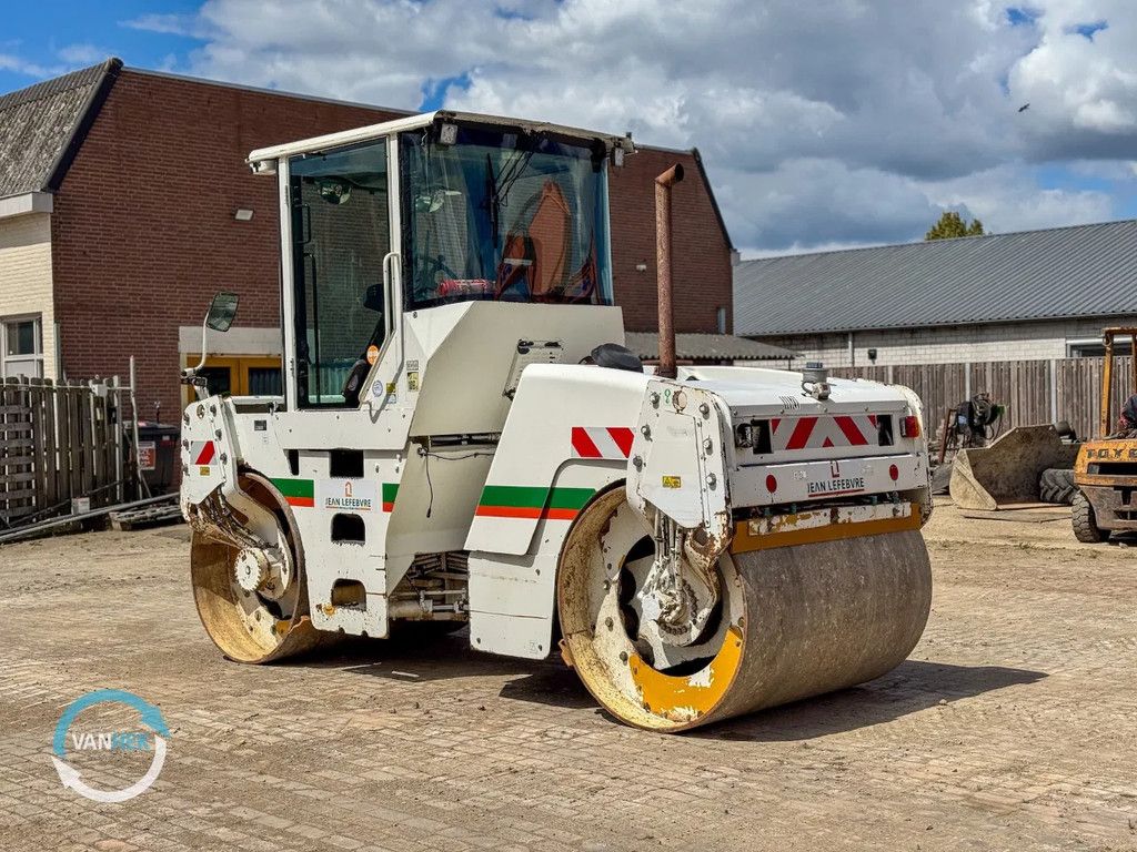 Caterpillar CB434D