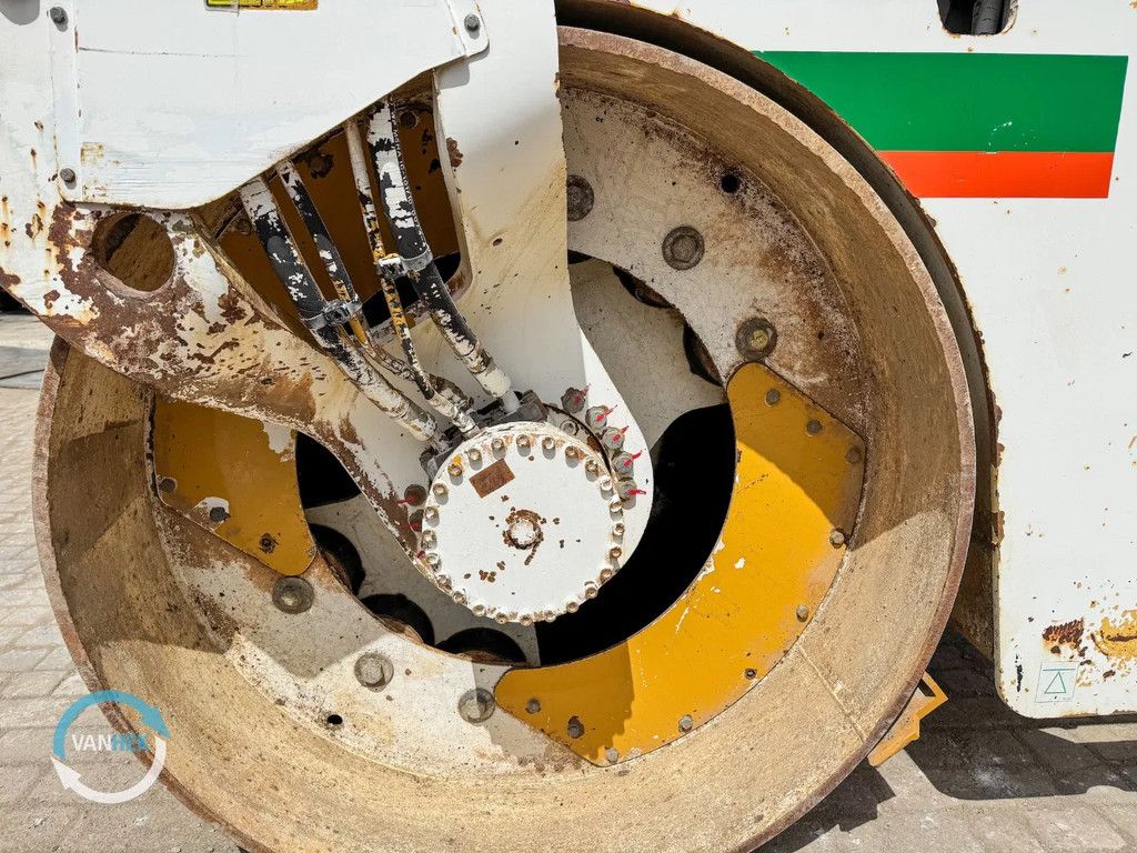 Caterpillar CB434D