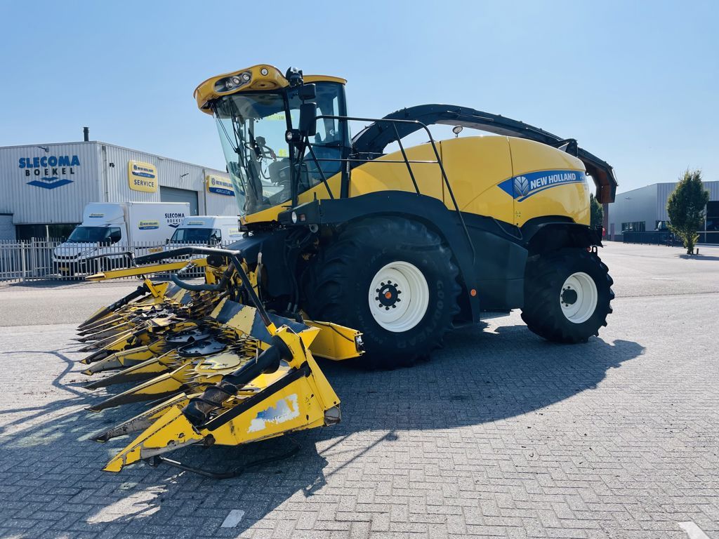 New Holland FR700 Forage Harvester 10 Row header