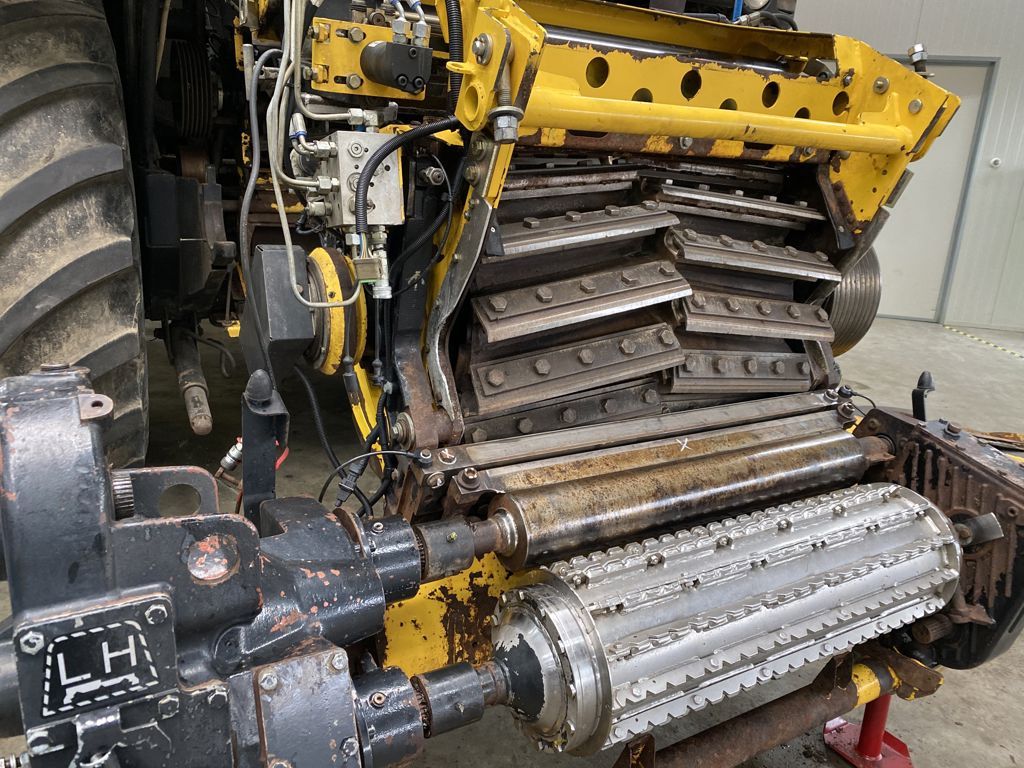 New Holland FR700 Forage Harvester 10 Row header