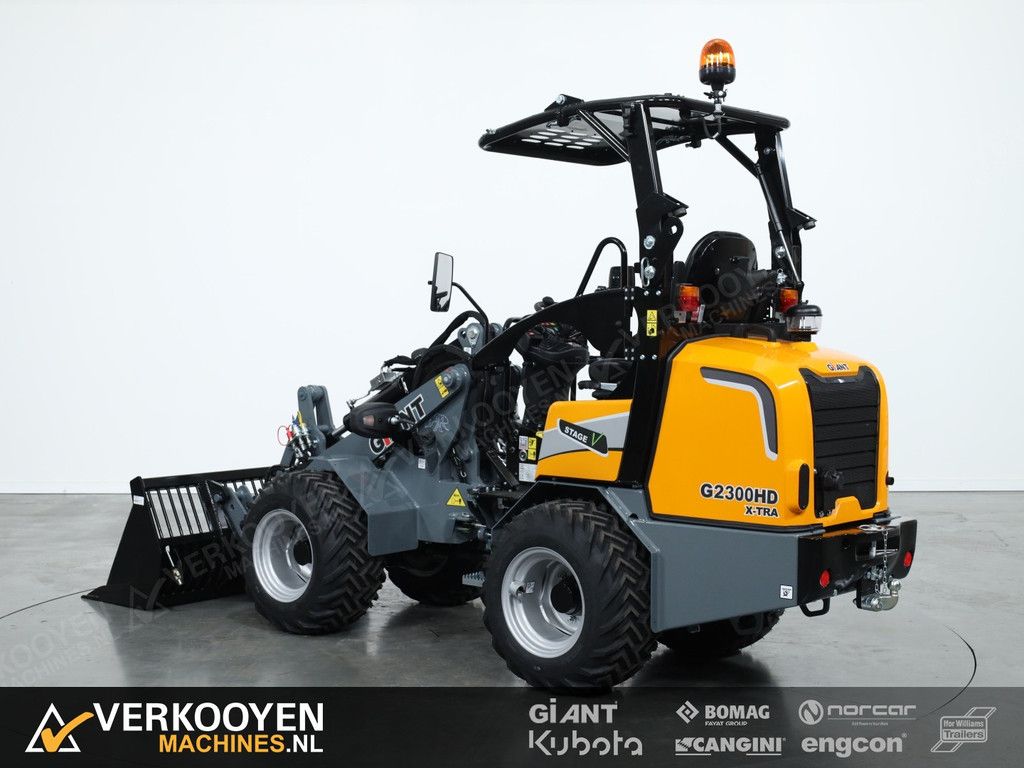 2025 Giant G2300 X-tra HD VK10297