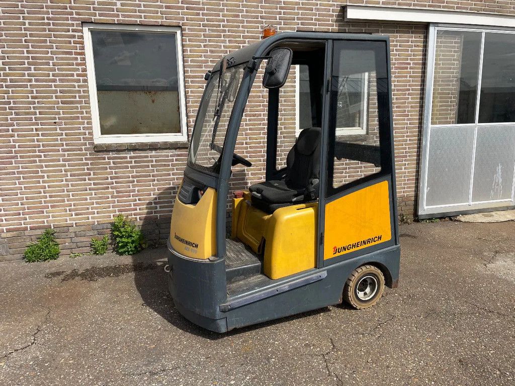 Jungheinrich 7 tons electrische trekker caravan mover