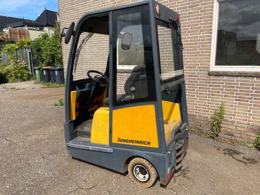 Jungheinrich 7 tons electrische trekker caravan mover