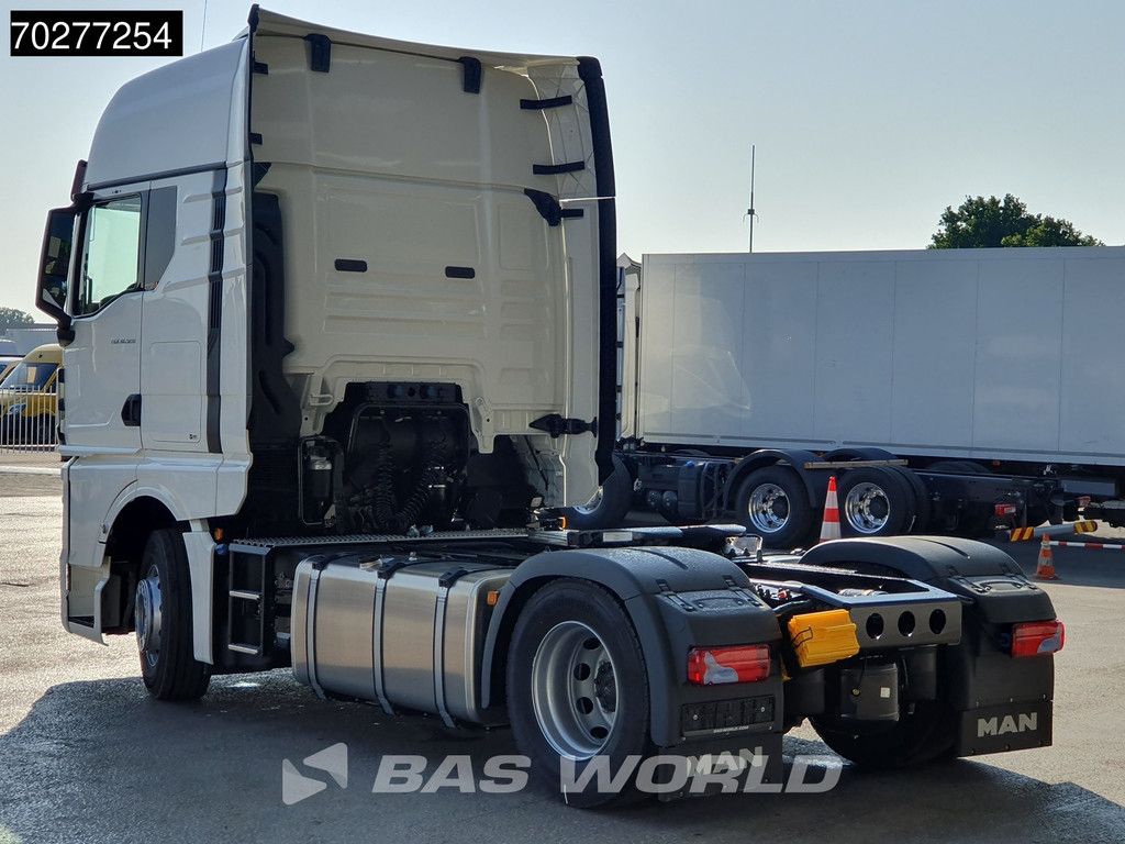 MAN TGX 18.520 4X2 NEW! GX Retarder 2x Tanks Standklima ACC