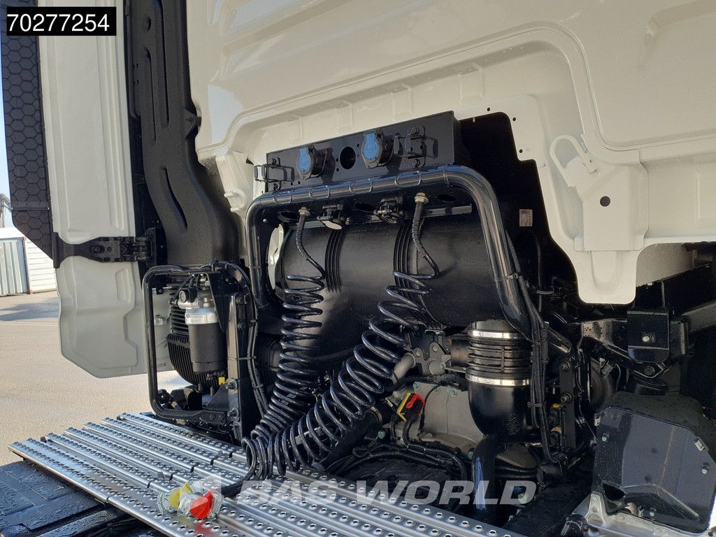 MAN TGX 18.520 4X2 NEW! GX Retarder 2x Tanks Standklima ACC