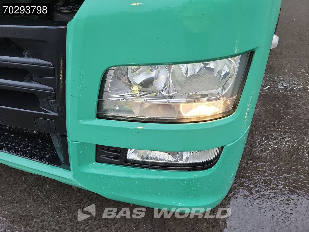 MAN TGX 18.500 4X2 XXL Mega Retarder 2x Tanks Alcoa's ACC Euro 6