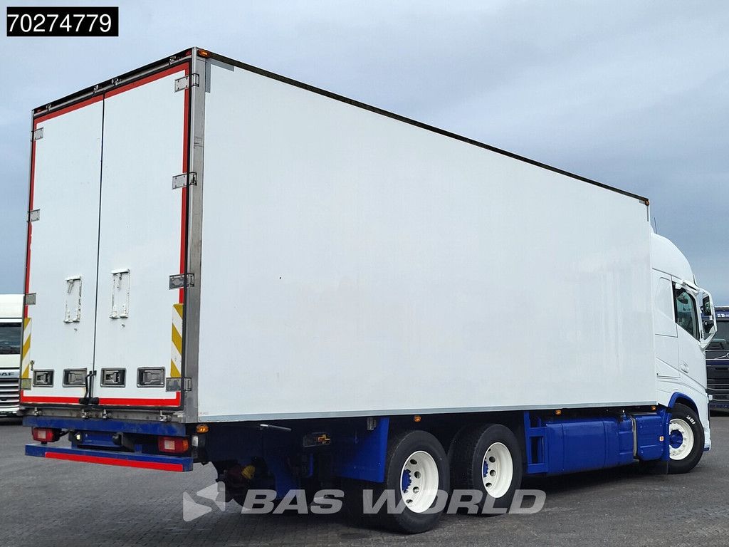 Volvo FH 540 6X2 Thermo-king cooler Lift-Axle Automatic Navi ACC Euro 6