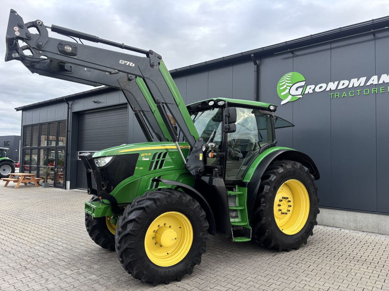 John Deere 6170R