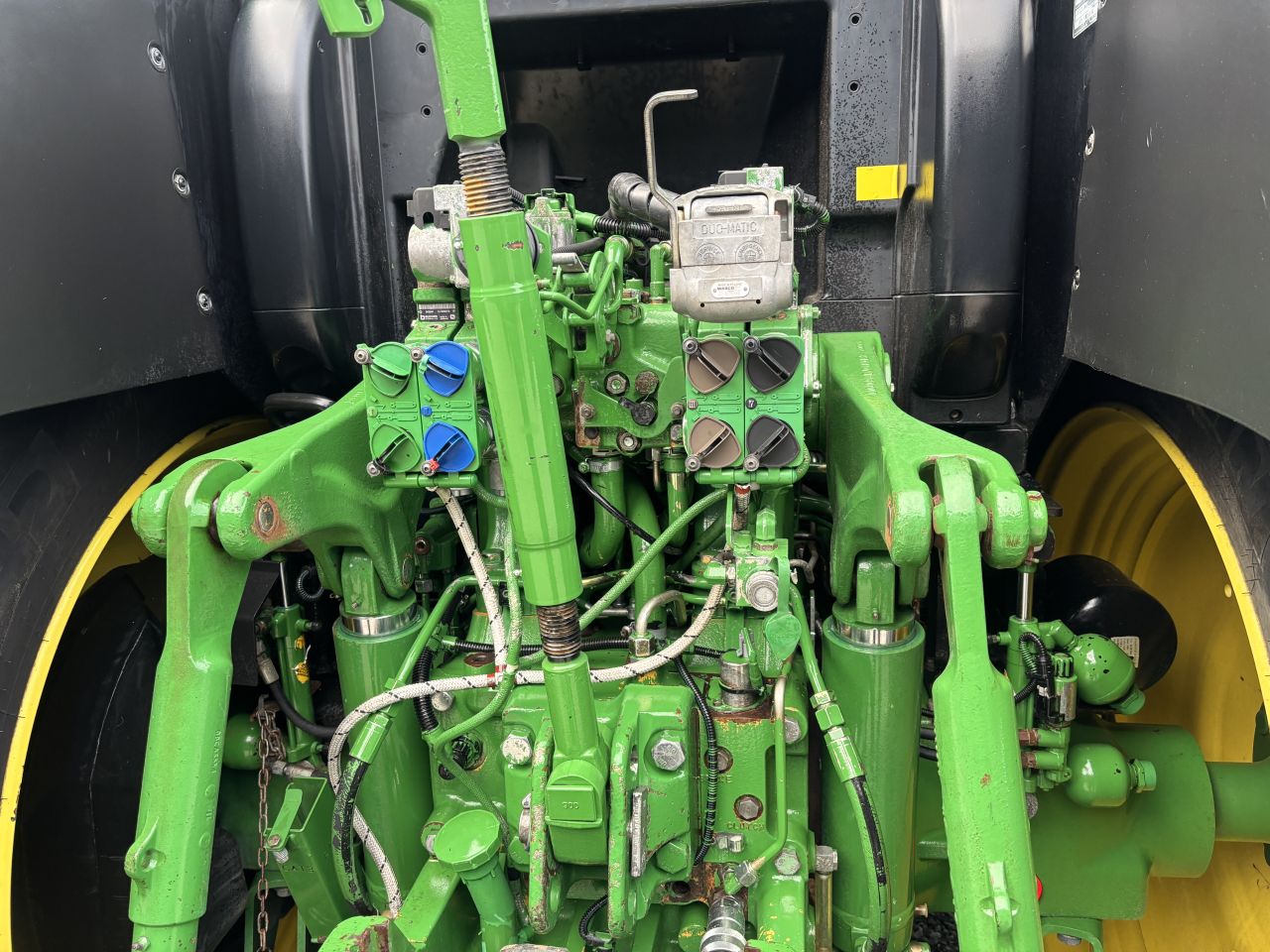 John Deere 6170R