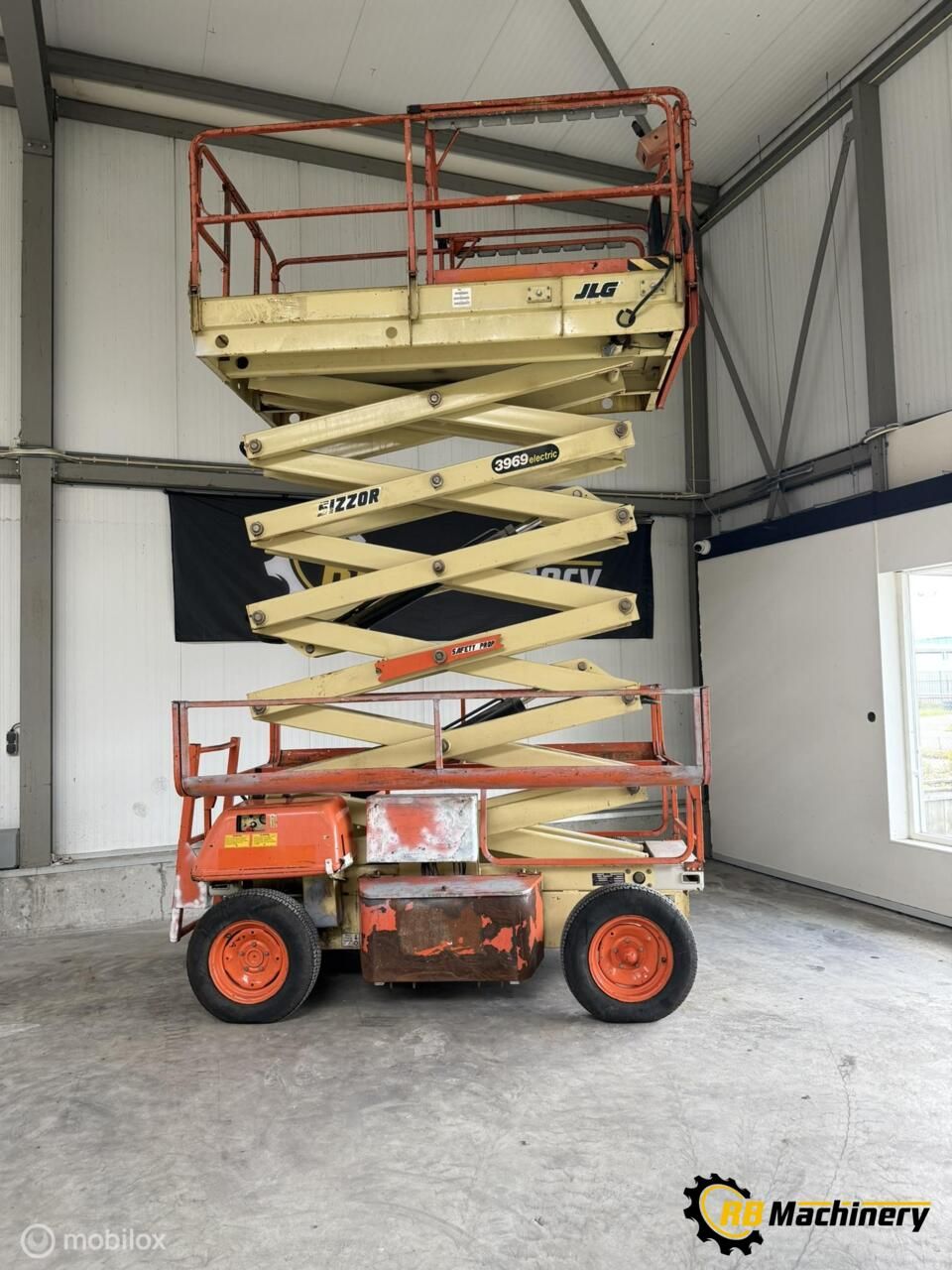 JLG 3969