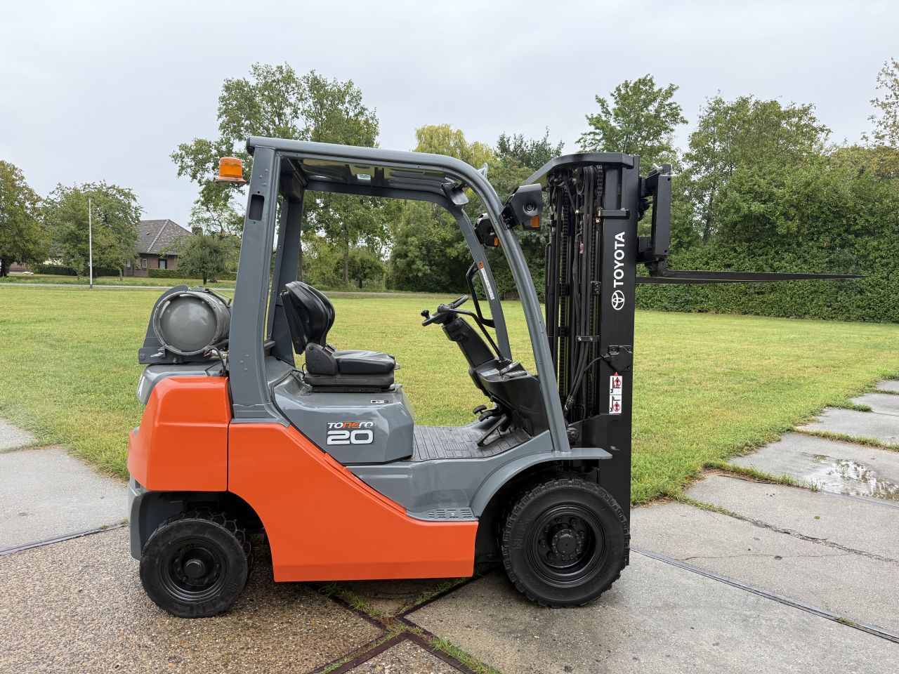 Toyota 2000KG LPG | 3-delig 4.7m Sideshift| BJ2016 | 5700uur