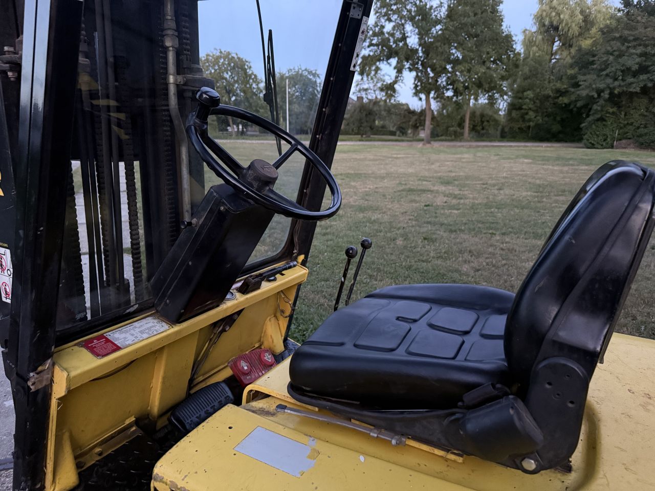 KOOPJE ! Hyster 2500KG elektrisch 3-delig + vorkenspreider