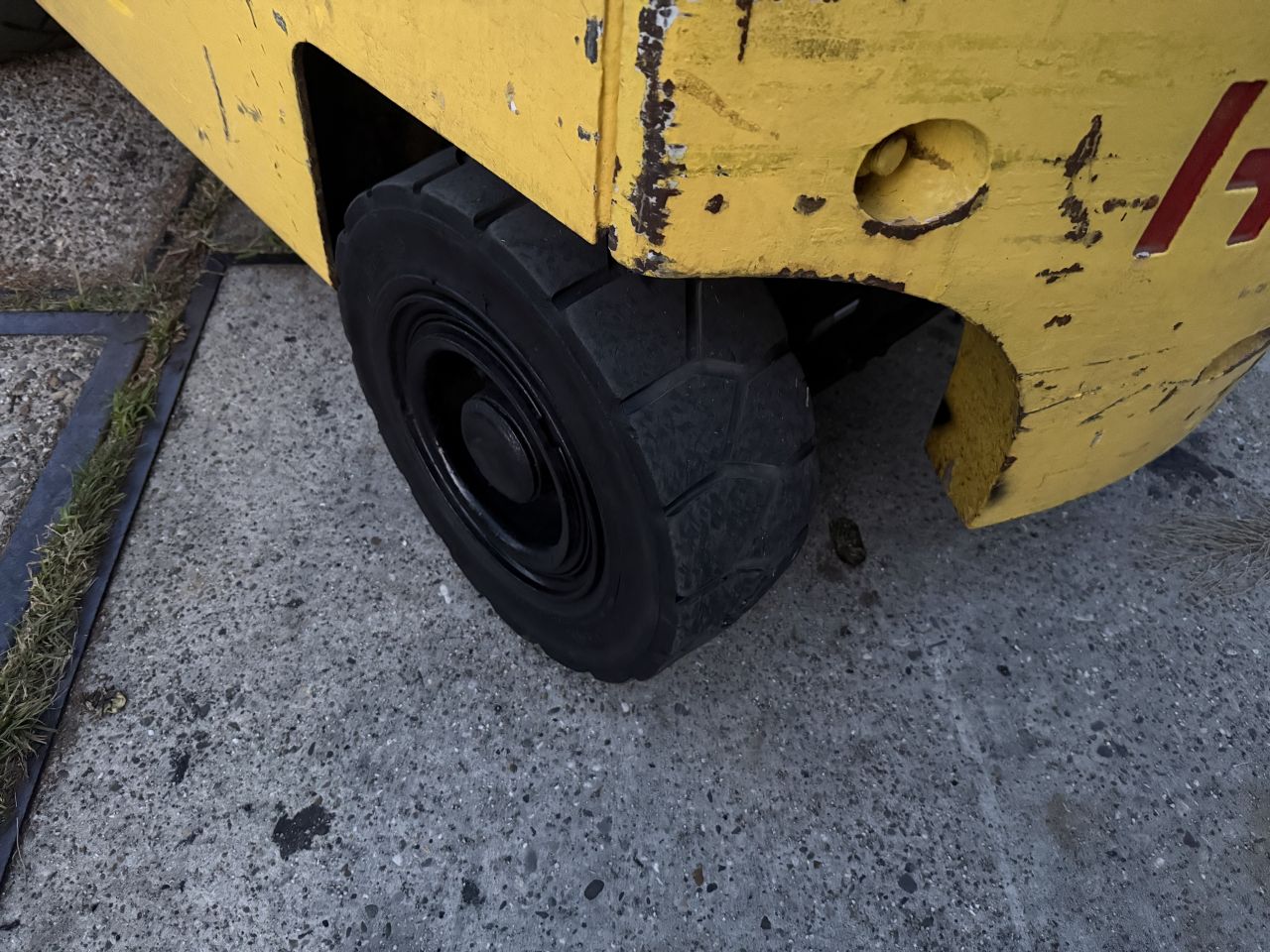 KOOPJE ! Hyster 2500KG elektrisch 3-delig + vorkenspreider