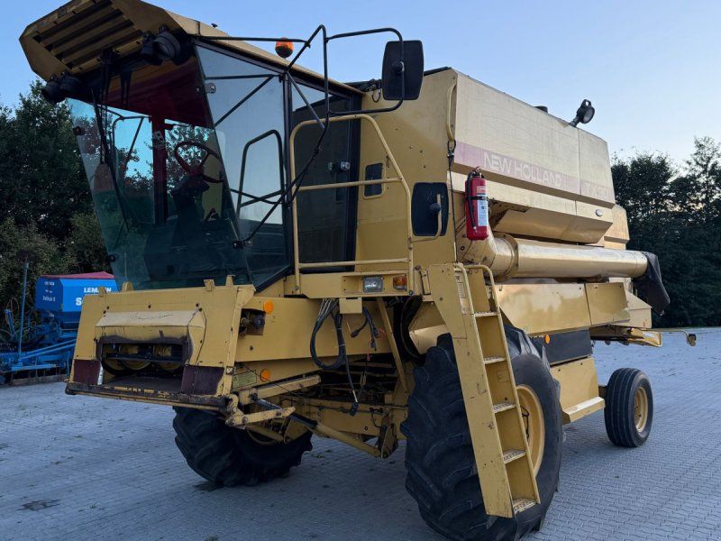 New Holland TX30 SLH + 13” skærebord