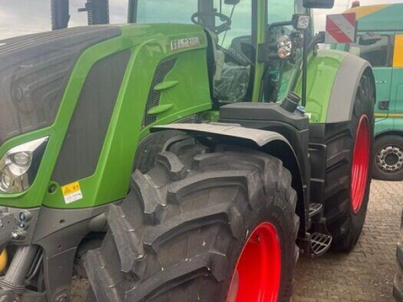Fendt 828 VARIO S4