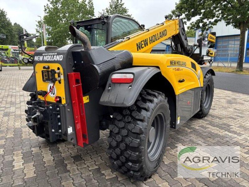 New Holland TH 7.42 ELITE