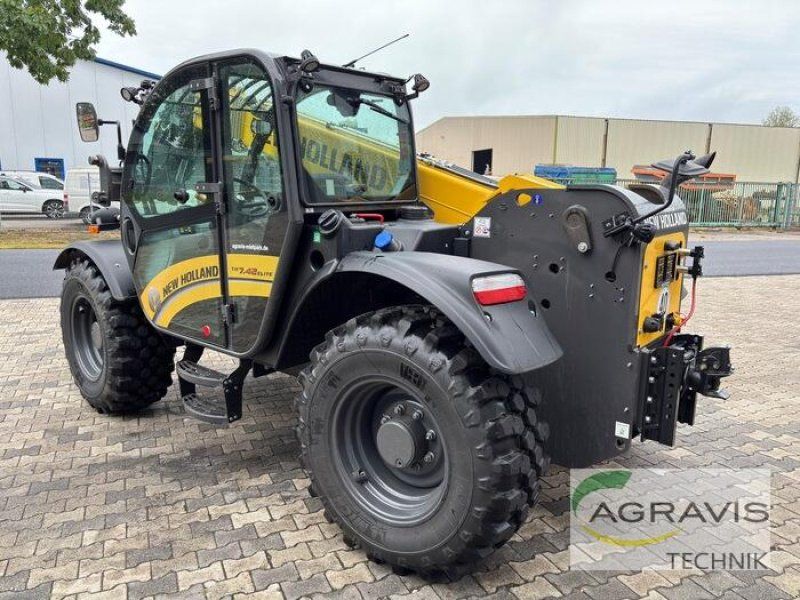 New Holland TH 7.42 ELITE