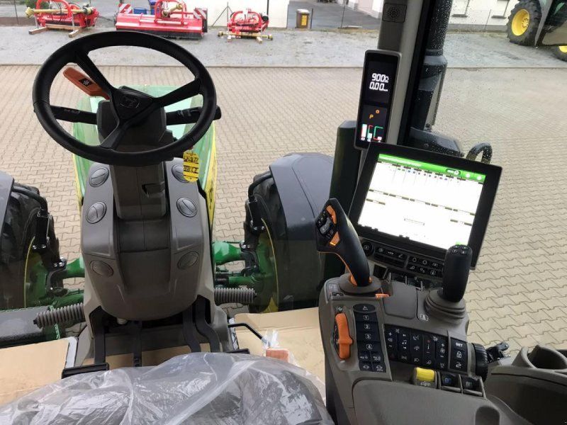 John Deere 8R 370