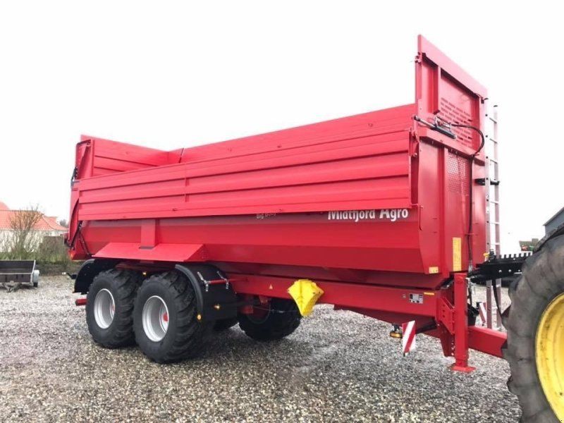 Krampe Big Body 750  Rød