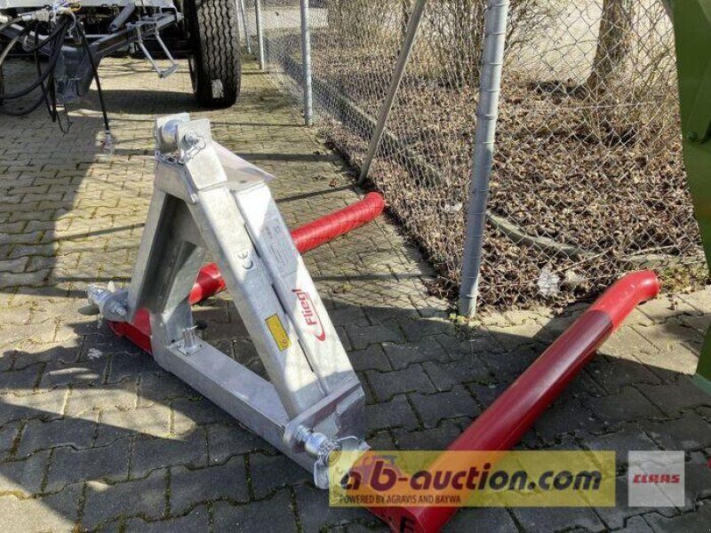 Fliegl BALLENTRANSPORTGERÄT